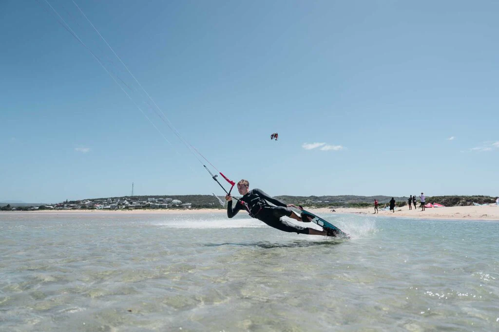 2025 Reedin Super E Kiteboard - Image 6